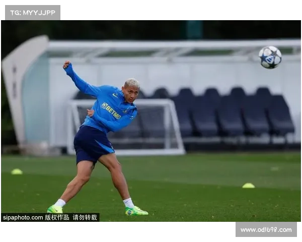 热刺替补实力孱弱难堪重任 保级队缺乏助力主力硬撑全局